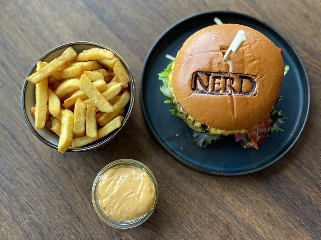 - Restaurant NerD - 349344732 267376439160314 4699161545266524648 n - Lunch Menu